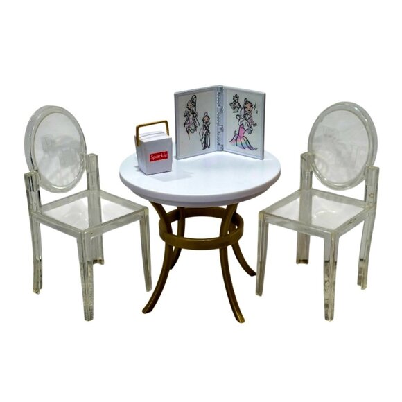 RAINBOW HIGH Doll House Furniture White Kitchen Table 2 Clear Chairs plus Extras - Picture 1 of 6